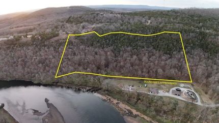 Lakefront Property for sale in Marion County, Arkansas