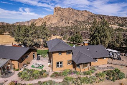 Lakefront Property for sale in Deschutes County, Oregon