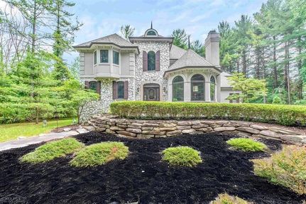 Property for sale in Oakland County, Michigan