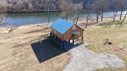 Riverfront Property for sale in Izard County, Arkansas