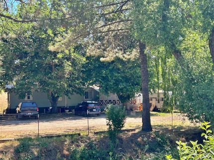 Property for sale in Siskiyou County, California