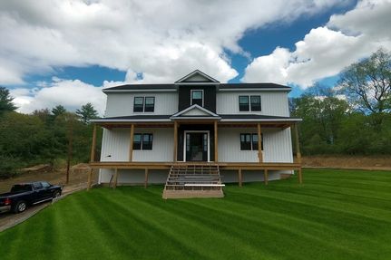 Lakefront Property for sale in Worcester County, Massachusetts