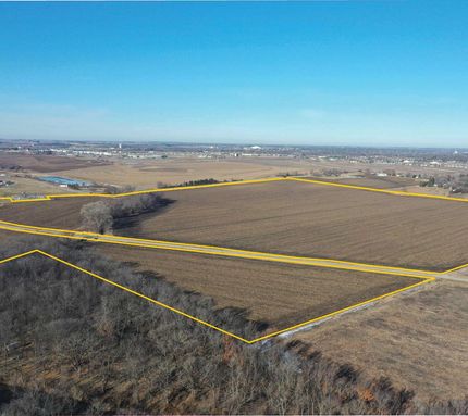 Property for sale in Black Hawk County, Iowa