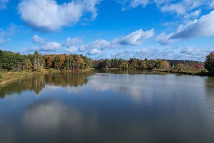 Lakefront Property for sale in Susquehanna County, Pennsylvania