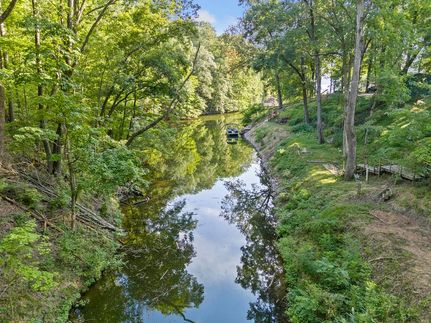 Property for sale in Lauderdale County, Alabama