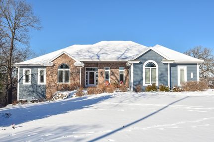 Property for sale in Waukesha County, Wisconsin