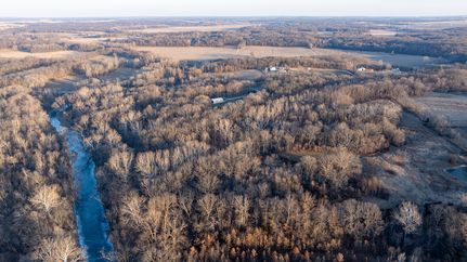 Property for sale in Bond County, Illinois