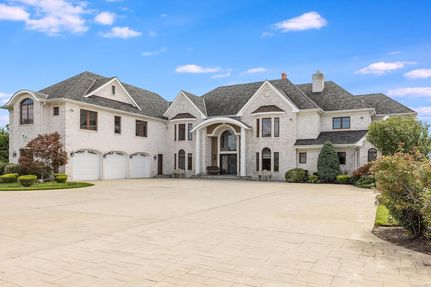 Lakefront Property for sale in Suffolk County, New York