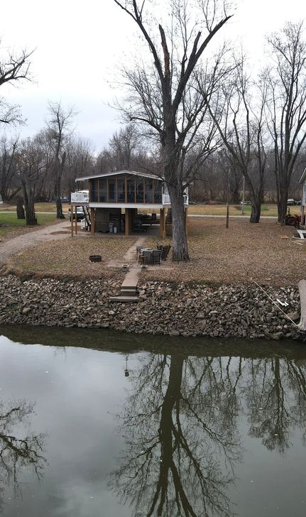 Property for sale in Pike County, Missouri