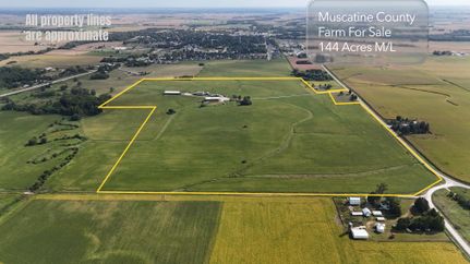 Horse Property for sale in Muscatine County, Iowa