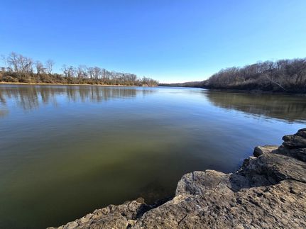 Lakefront Property for sale in Montgomery County, Tennessee