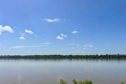 Waterfront Property for sale in West Feliciana Parish, Louisiana