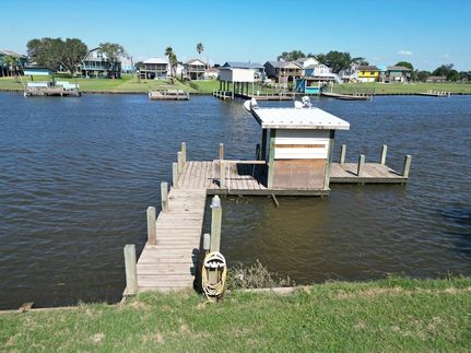 Lakefront Property for sale in Matagorda County, Texas