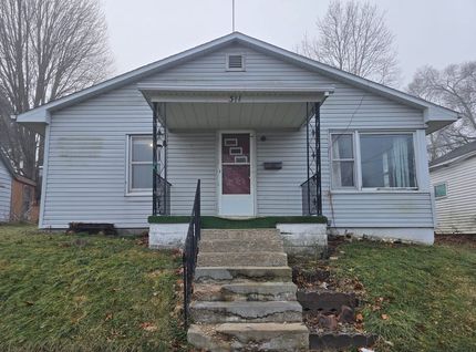 Property for sale in Henderson County, Illinois