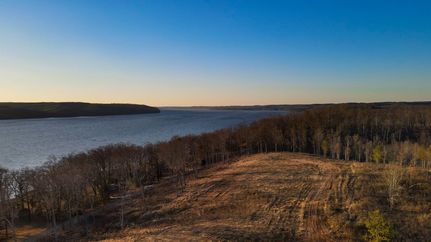 Property for sale in Lauderdale County, Alabama