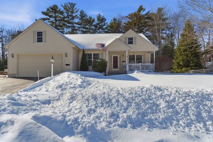 Property for sale in Cumberland County, Maine