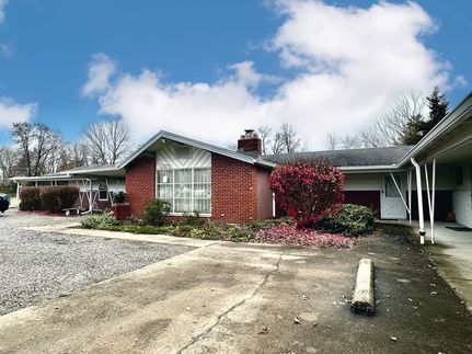 Property for sale in Clay County, Illinois