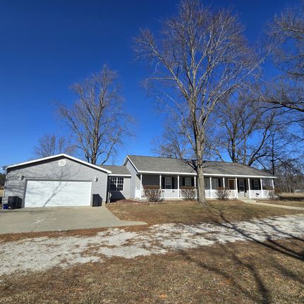 Property for sale in Marion County, Illinois