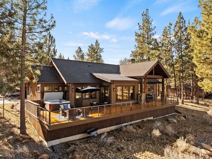 Lakefront Property for sale in Deschutes County, Oregon