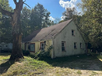 Property for sale in Kent County, Rhode Island