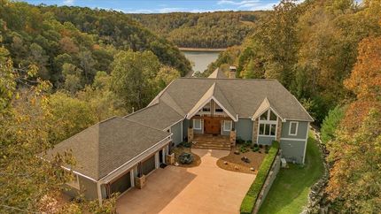Lakefront Property for sale in DeKalb County, Tennessee
