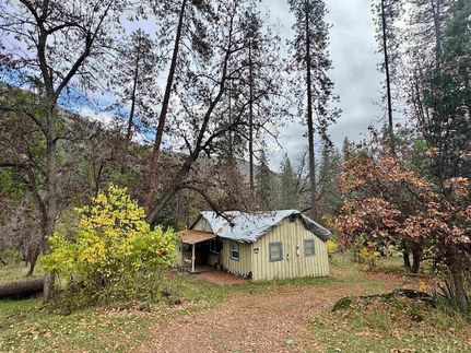 Property for sale in Siskiyou County, California