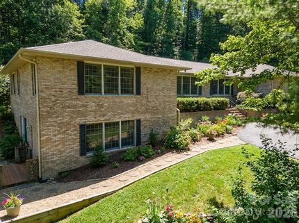 Property for sale in Henderson County, North Carolina