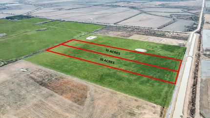 Property for sale in Chambers County, Texas