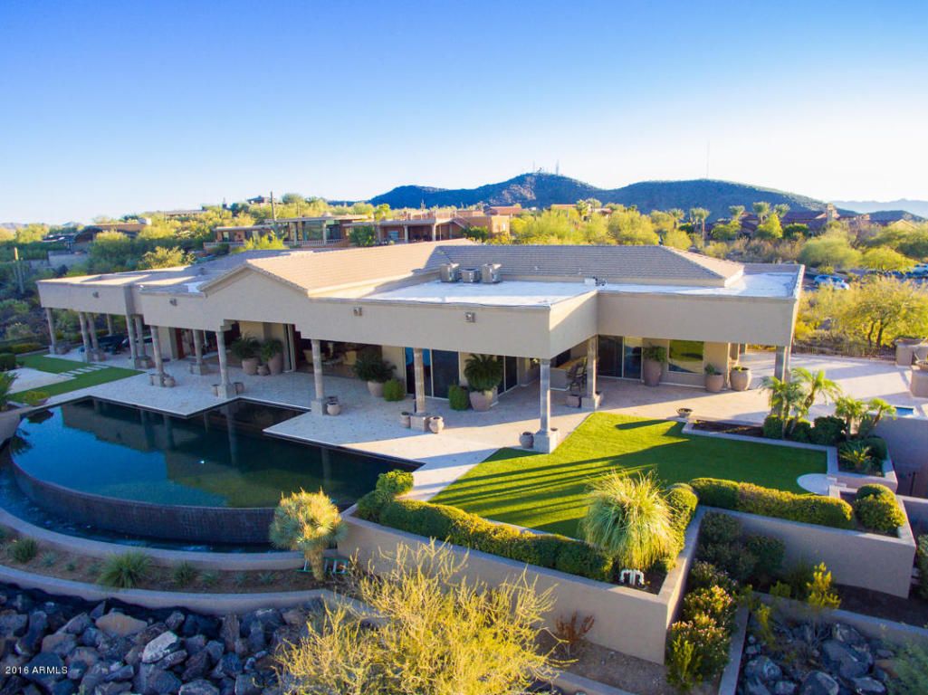 2.11 acres in Maricopa County, Arizona