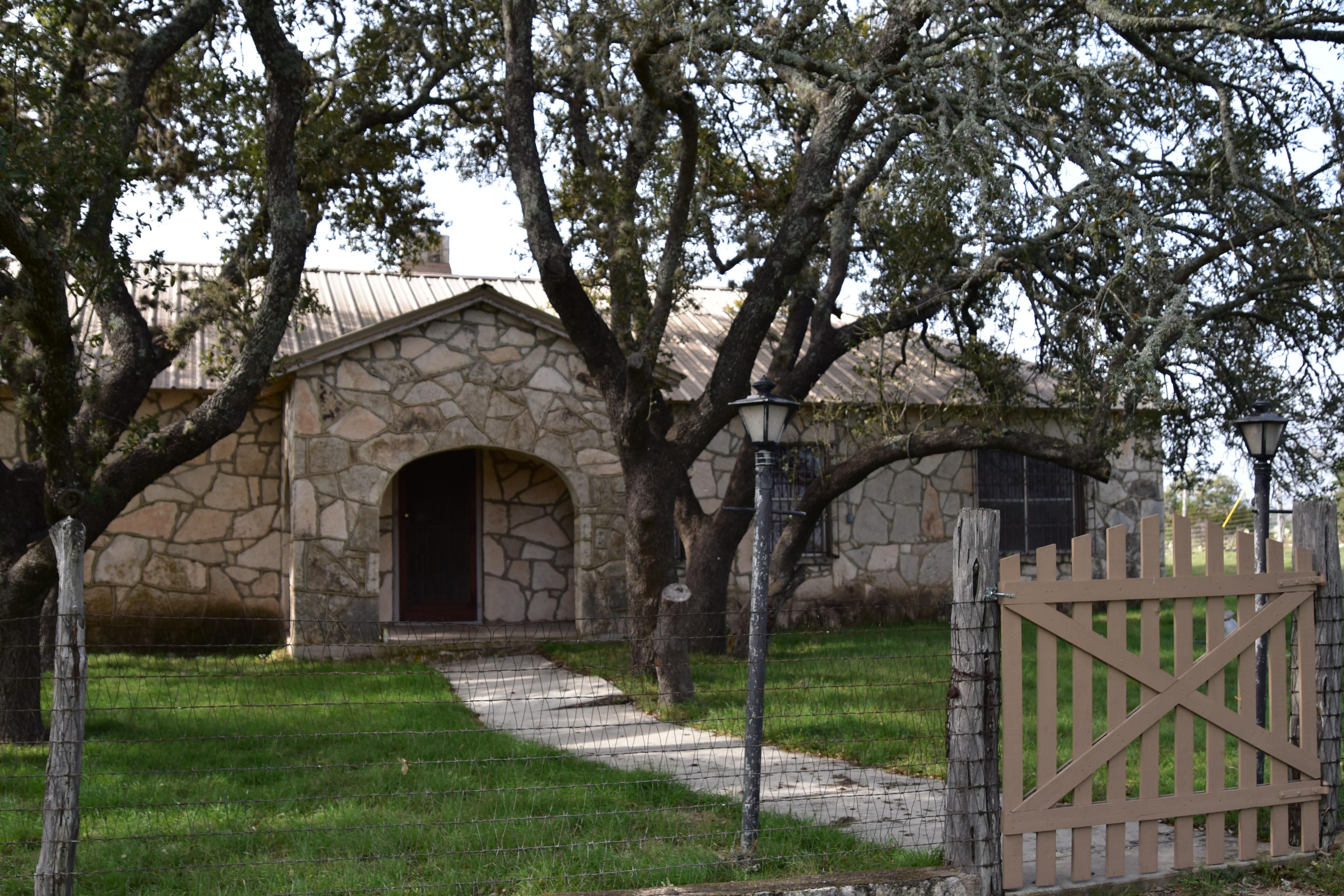 2,550 acres in Edwards County, Texas