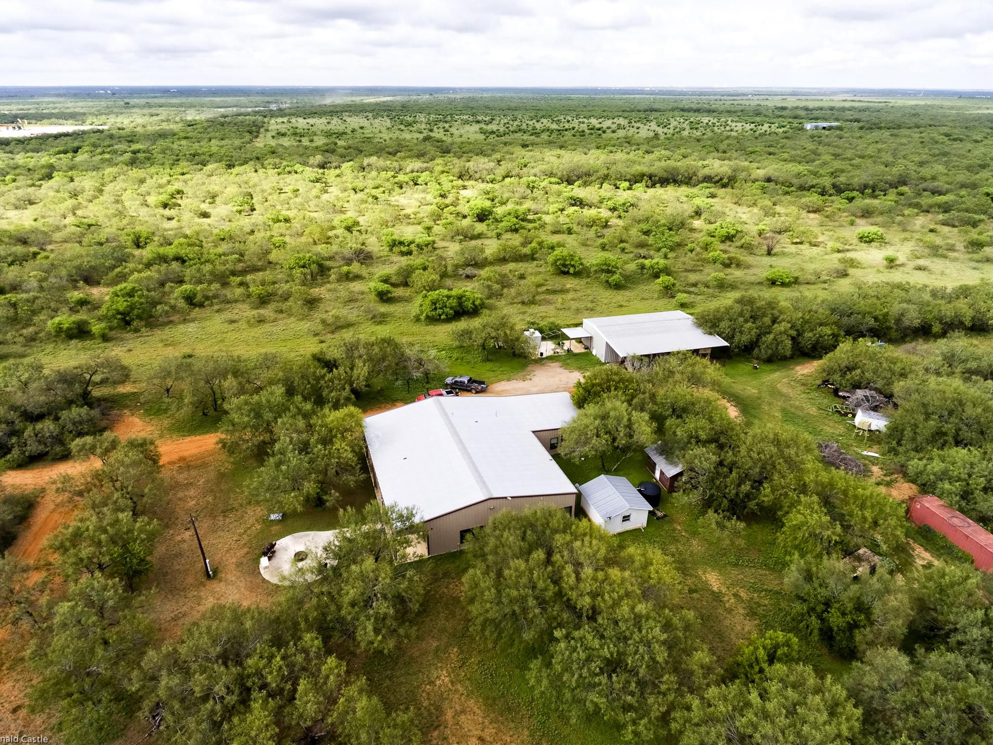 609.77 acres in La Salle County, Texas