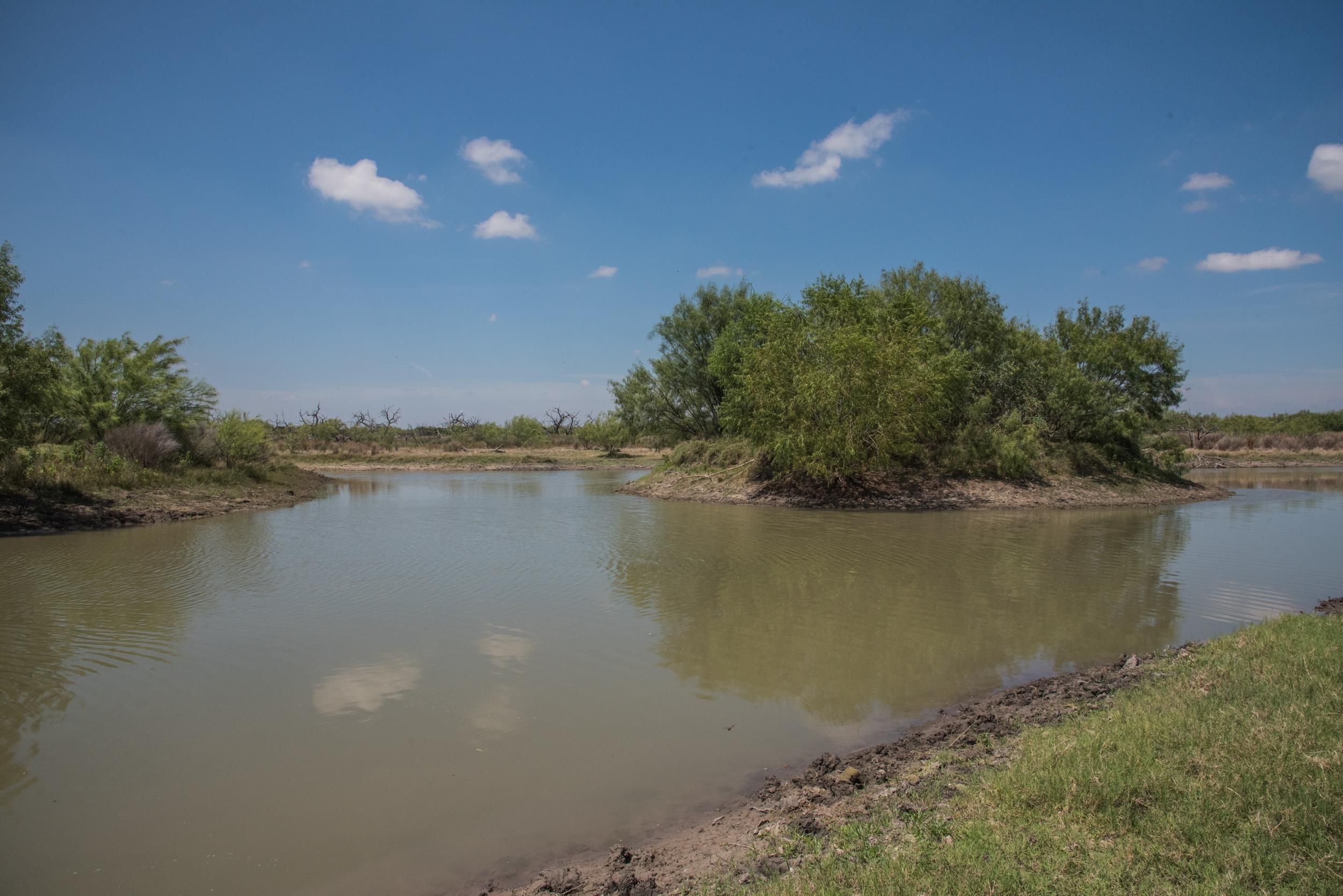 1,442 acres in Maverick County, Texas