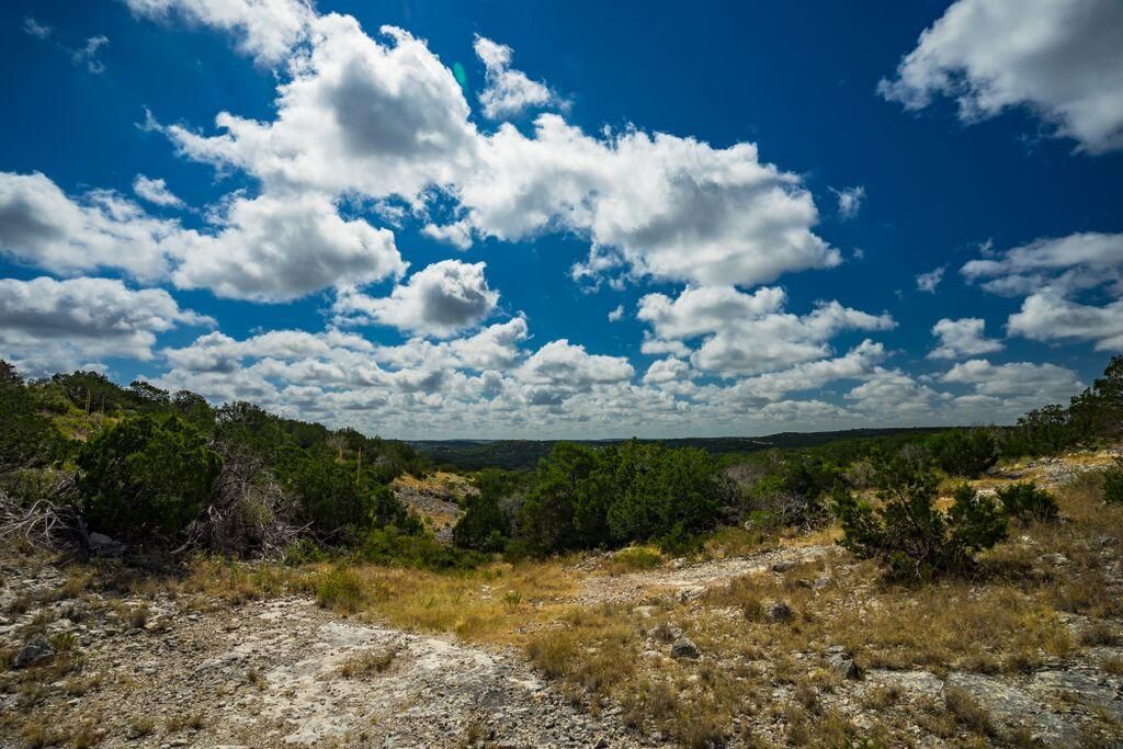 370 acres in Kinney County, Texas
