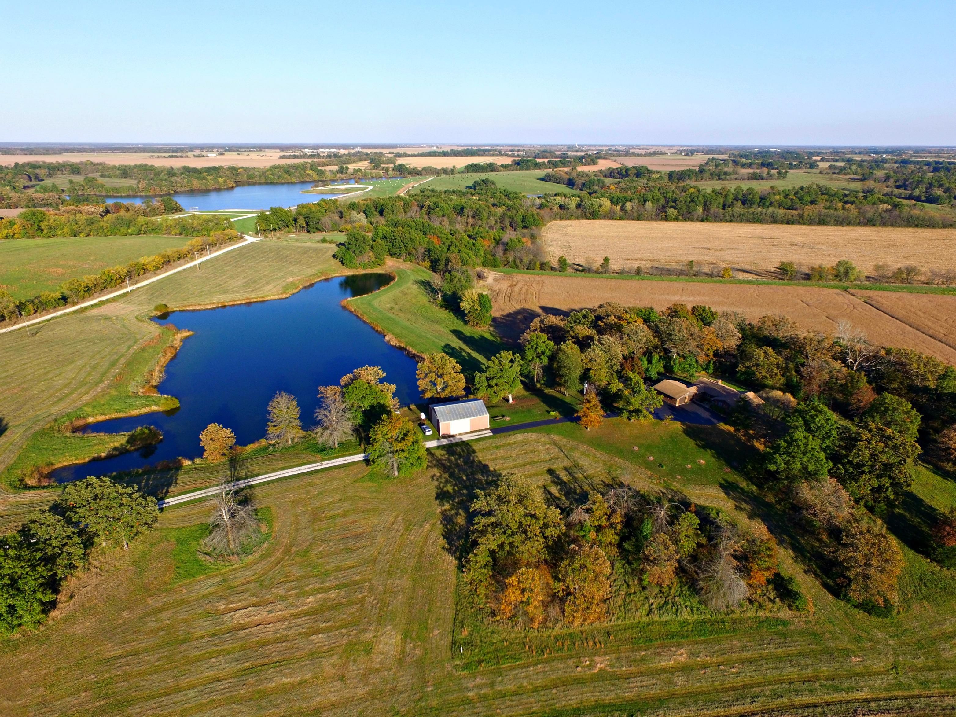 12053 212thAvenue, La Belle, MO 63447