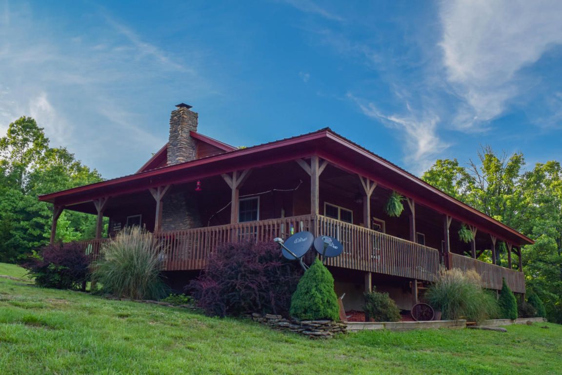 28.2 acres in Douglas County, Missouri