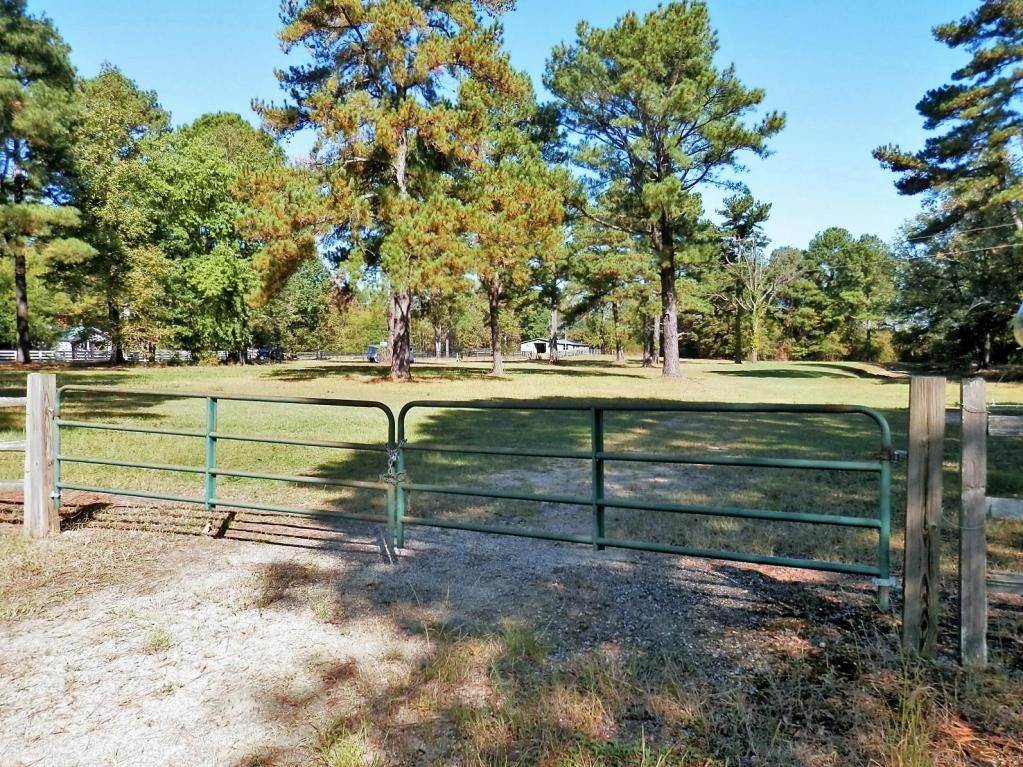 5 acres in Lee County, Mississippi