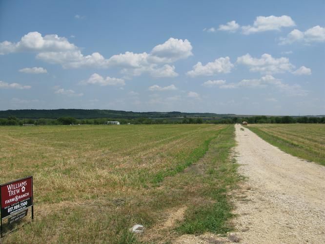 20 acres in Hill County, Texas