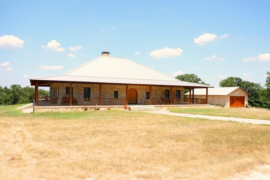 614 acres in Montague County, Texas