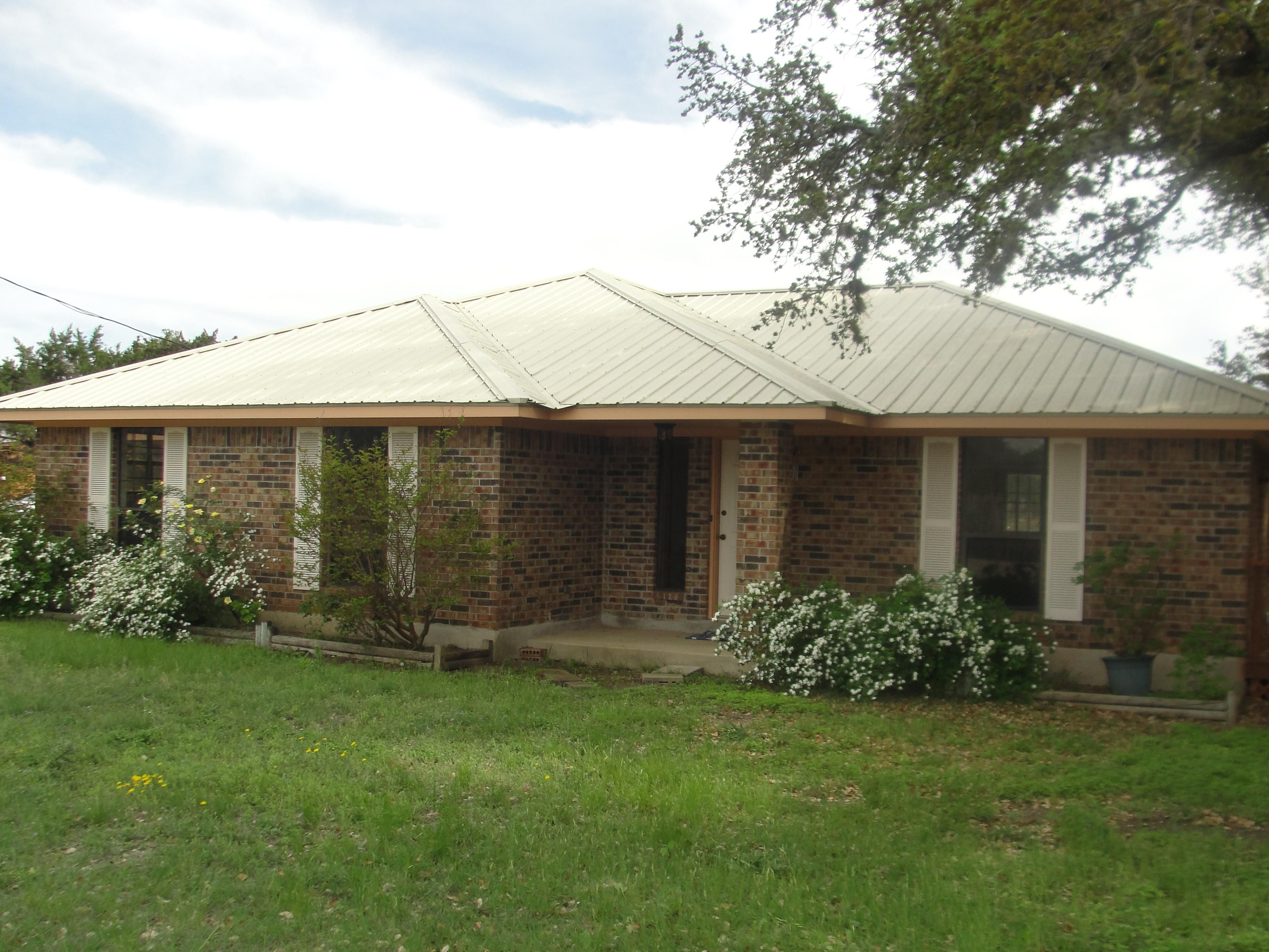 1.38 acres in Real County, Texas