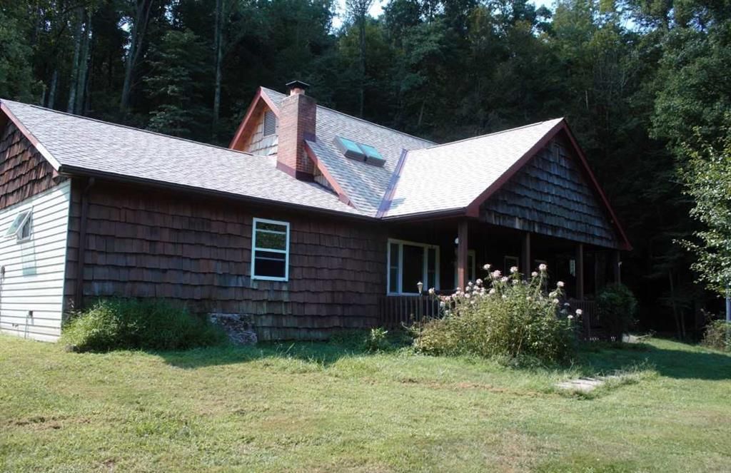 23.72 acres in ster County, West Virginia