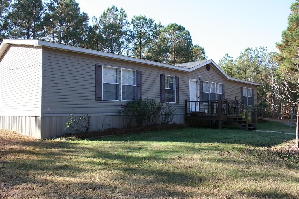 127 acres in Elmore County, Alabama