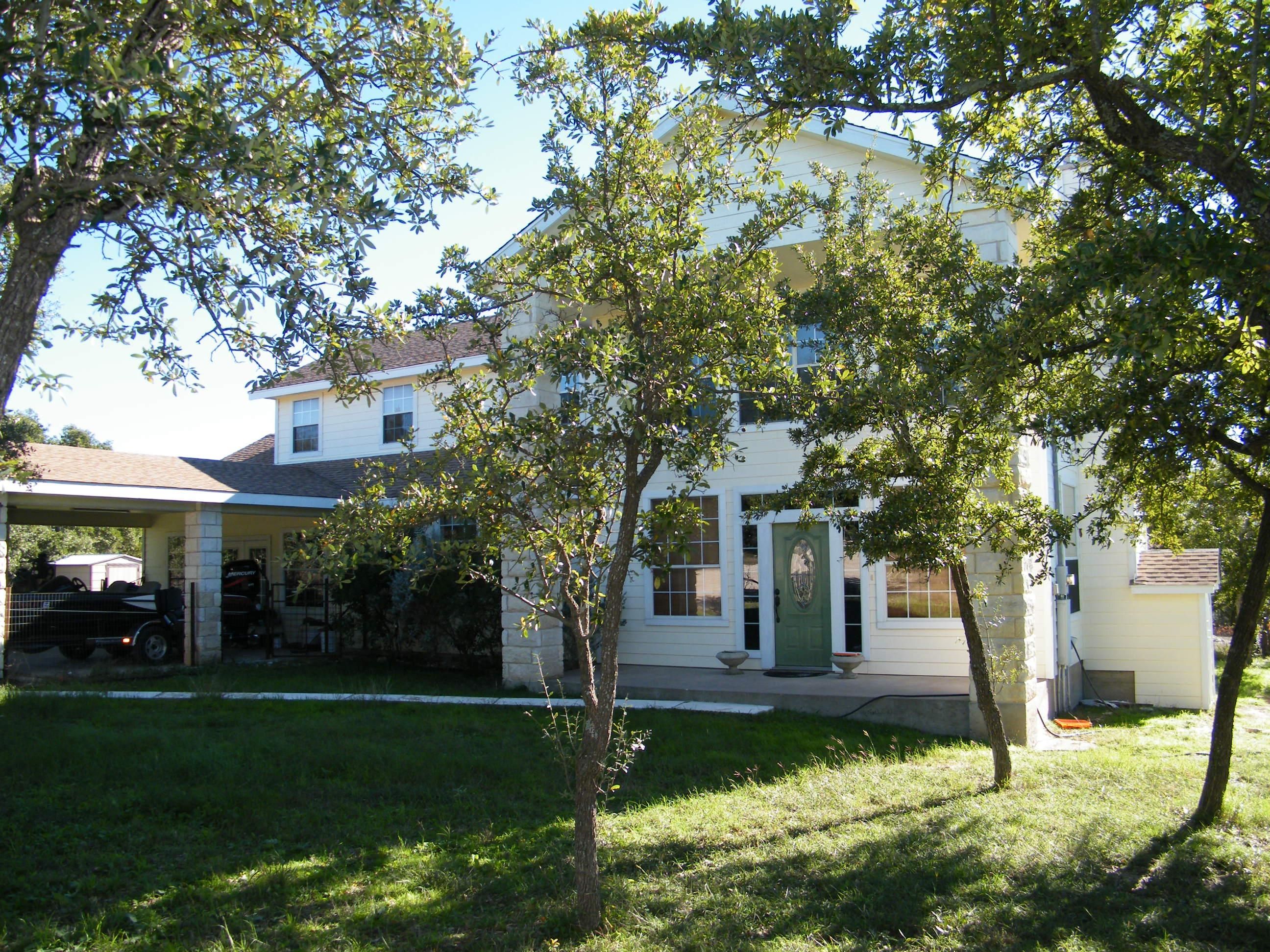 10 acres in County, Texas