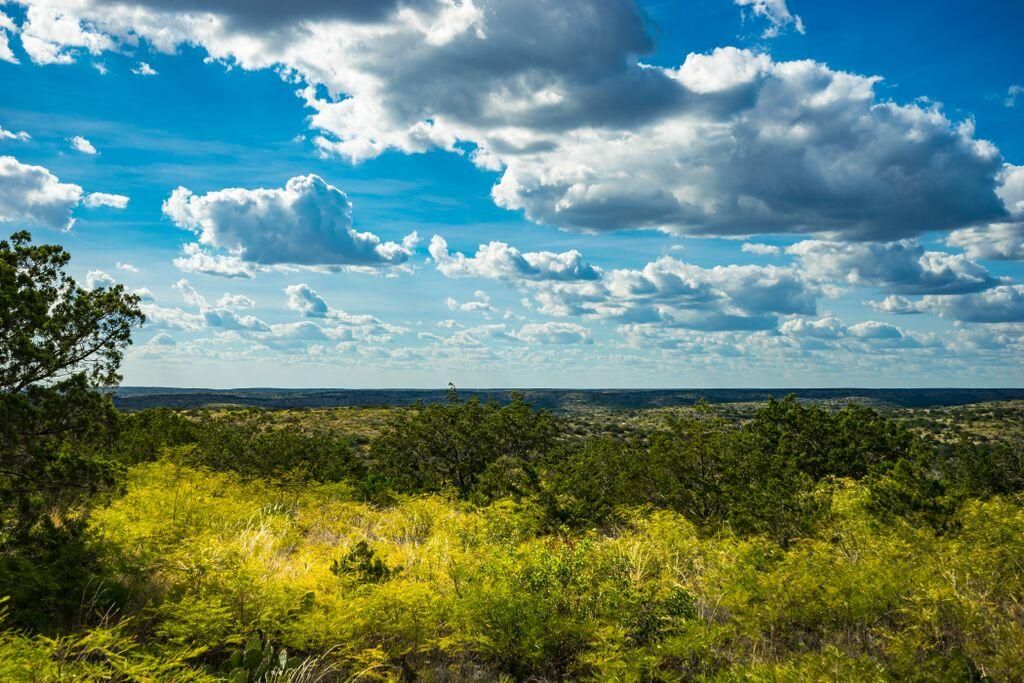 722 acres in Kinney County, Texas