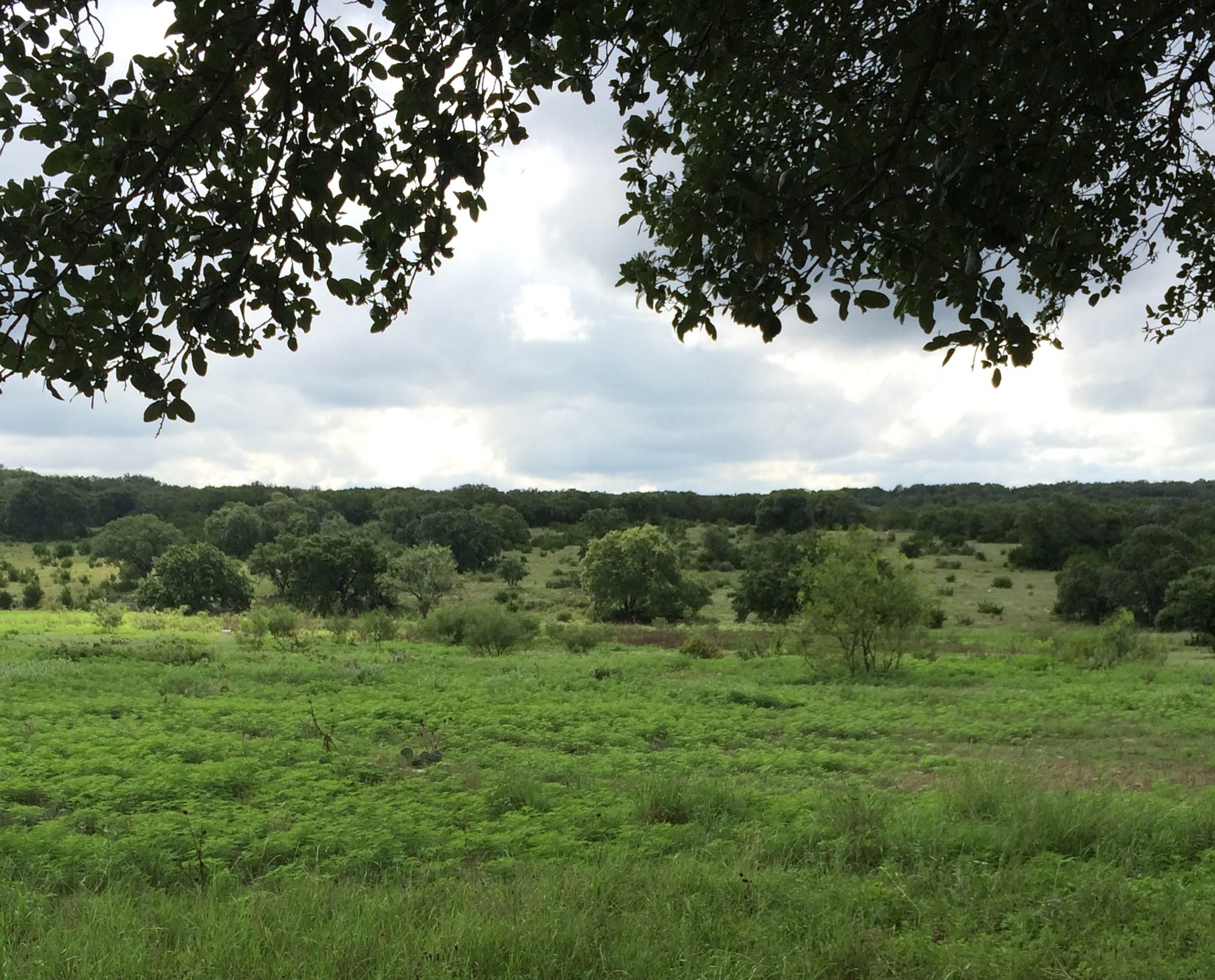1,052 acres in Kimble County, Texas