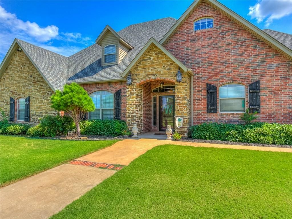 2.5 acres in McClain County, Oklahoma