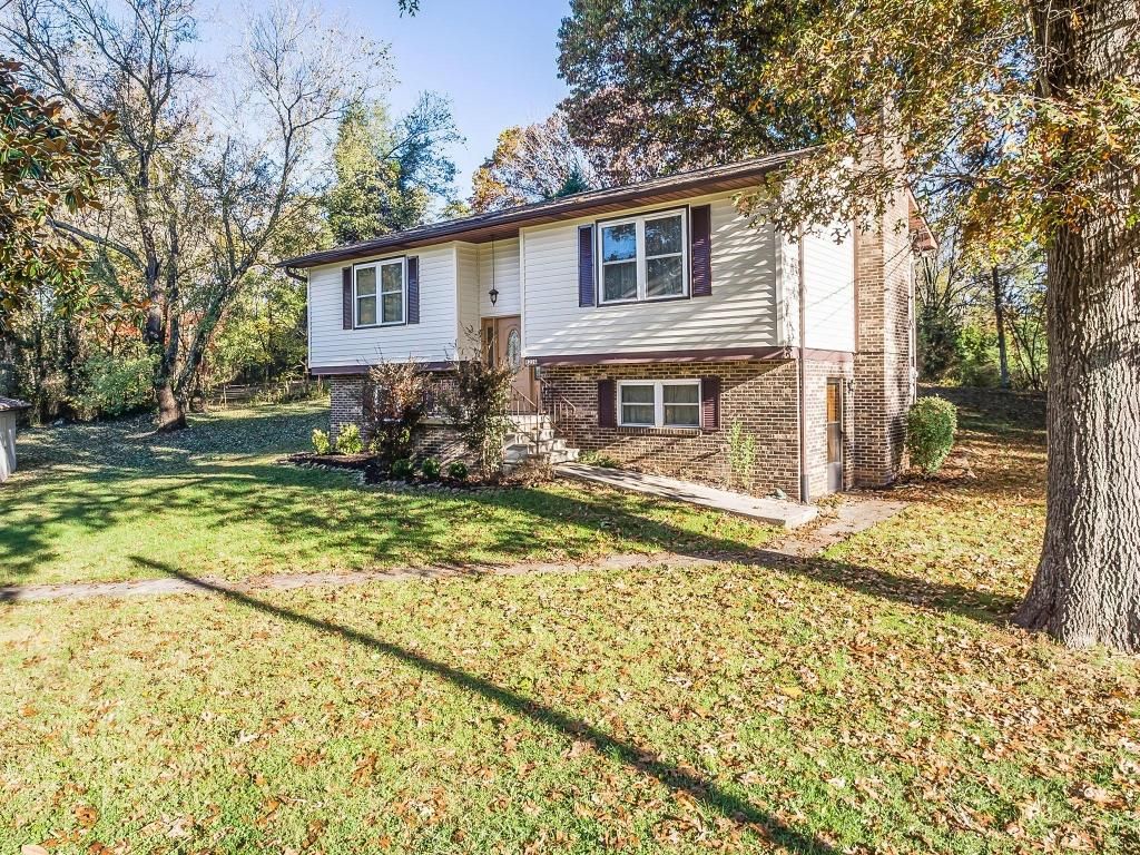 9.39 acres in Knox County, Tennessee