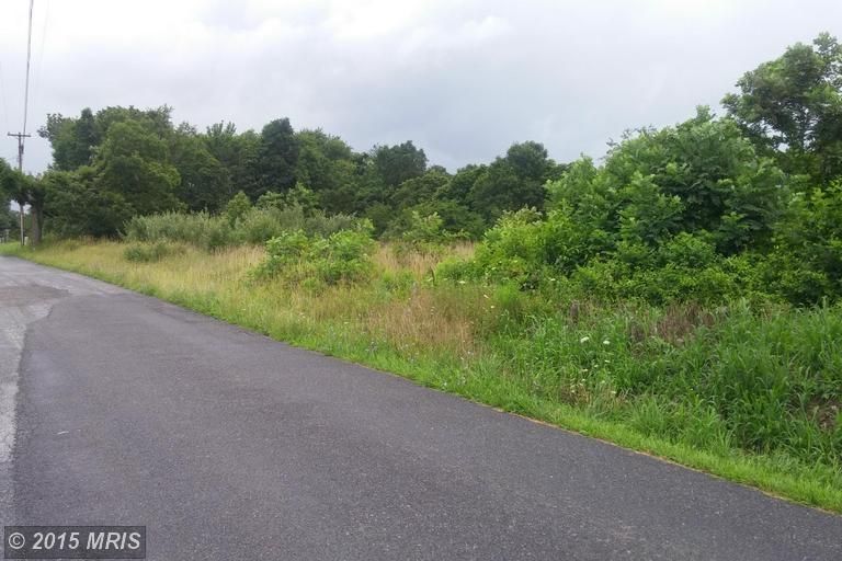 2 acres in County, West Virginia