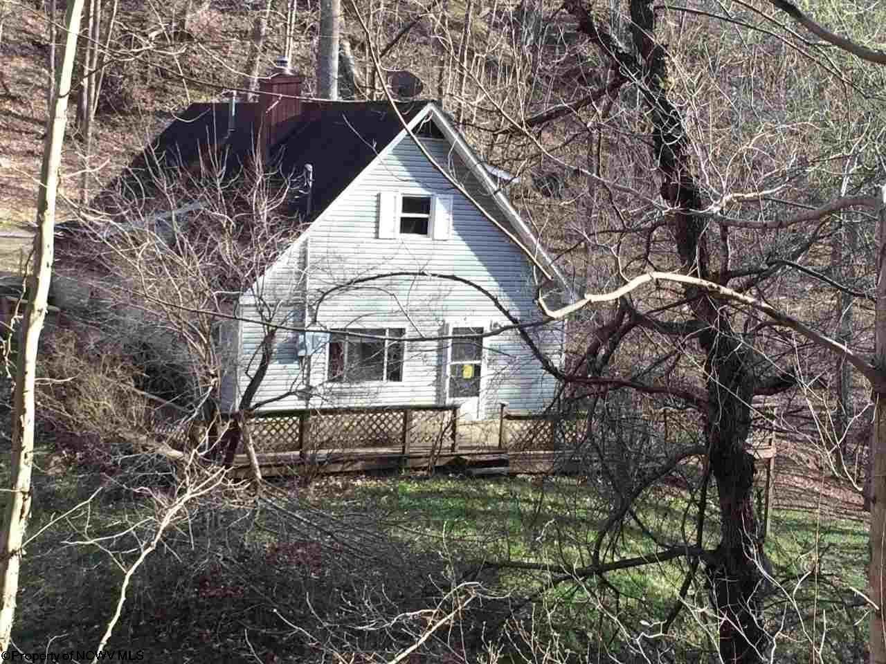 2.62 acres in Gilmer County, West Virginia