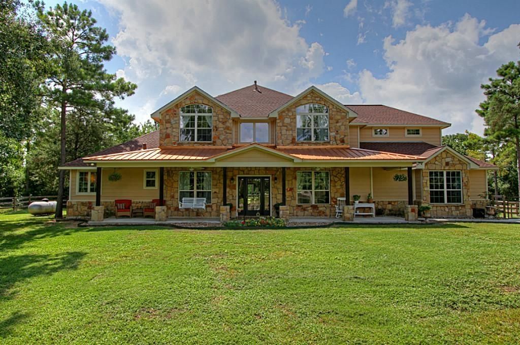 8.09 acres in Montgomery County, Texas