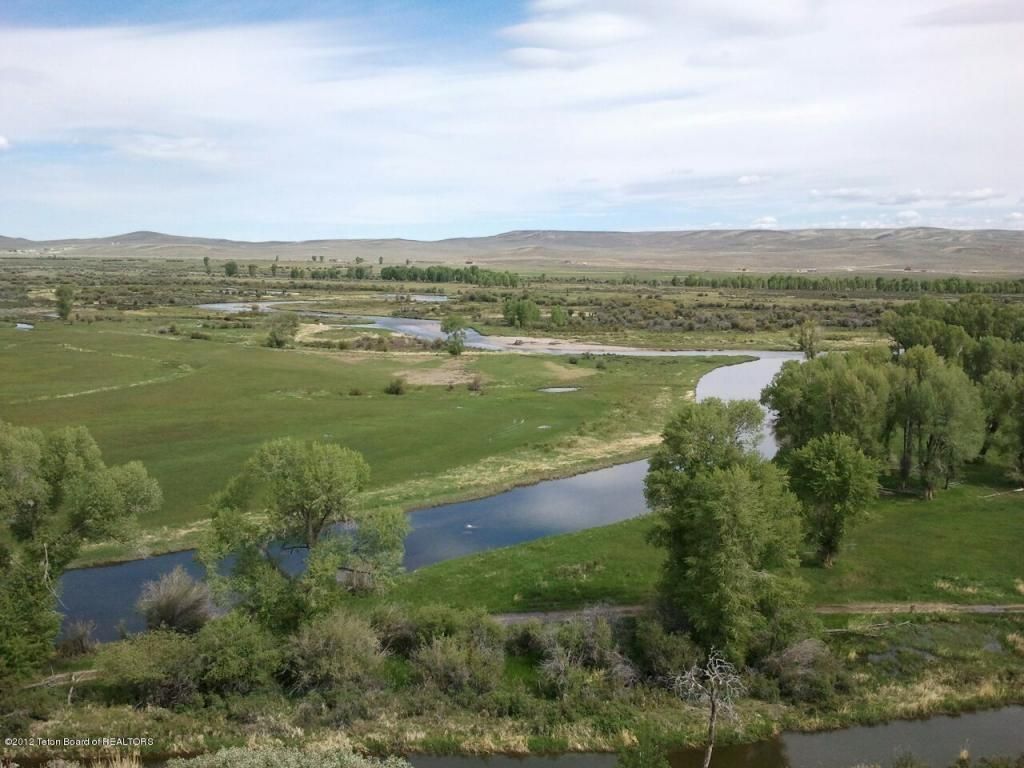 142 acres in Sublette County, Wyoming